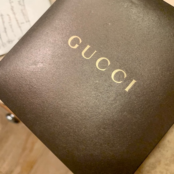 Gucci watch - Picture 8 of 8